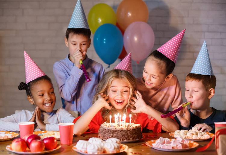 kids birthday party invitation 1