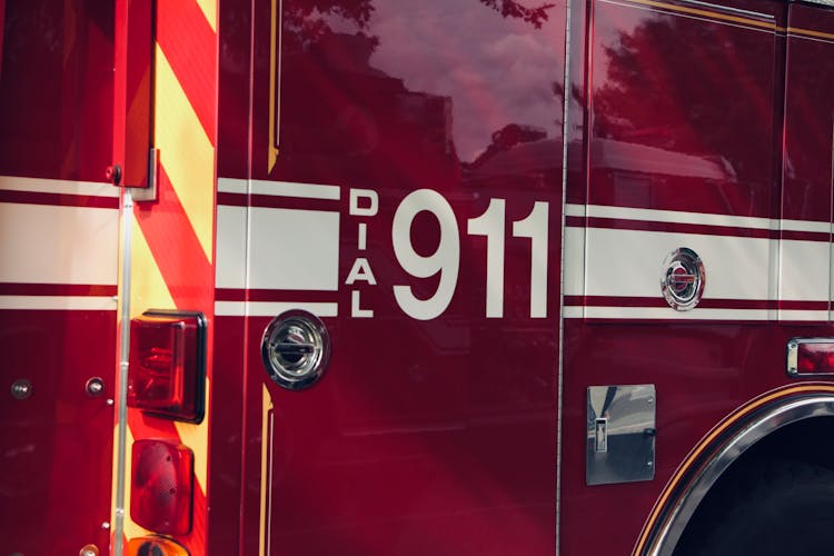 teach child call 911 emergency fire engine